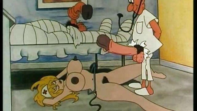 Geslacht geen registratie  Acht mannen hielden een lesbian movie porno gangbang vast voor een jonge Duitser.