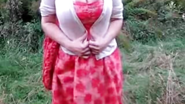 Geslacht geen registratie  Meisje soft porno massage Grappig geschoren poesje en clit met haar handen