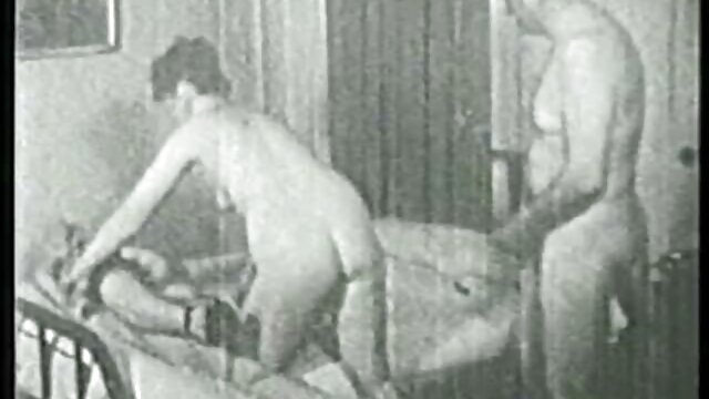Geslacht geen registratie  De rol van echtgenoot spelen porno madam