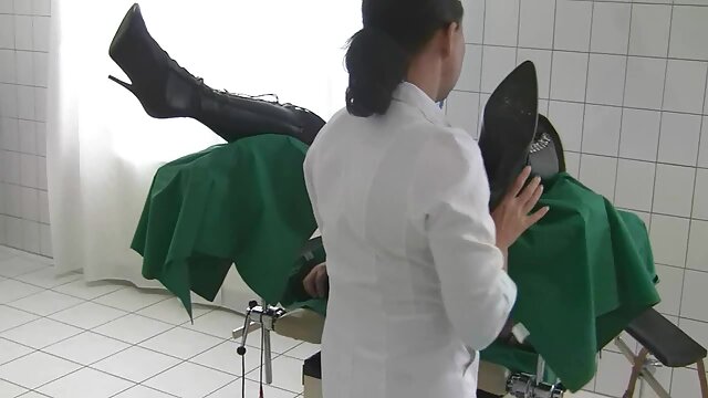 Geslacht geen registratie  Een vent die shemale in z ' n kont neukt. vintage porno full movie