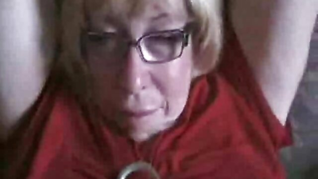 Geslacht geen registratie  Een filmp orno triootje met een Franse dame.